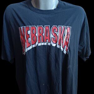Vintage Men's T-shirt XL Big Red Football Russell Nebraska Huskers Paint Splat